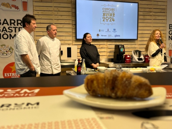 La Pastelera Triunfo se lleva el premio por elaborar el Mejor mejor chucho del mundo